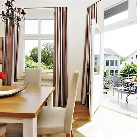 Brise Lindenstrasse App 07 شقة